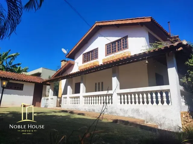 Casa 4 quartos e 4 banheiros, à venda, no bairro Caixa D´Água em Vinhedo