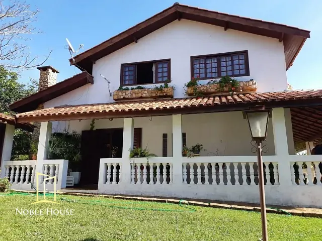Casa 4 quartos e 4 banheiros, à venda, no bairro Caixa D´Água em Vinhedo