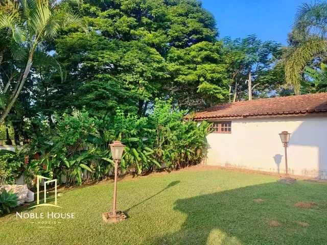 Casa 4 quartos e 4 banheiros, à venda, no bairro Caixa D´Água em Vinhedo