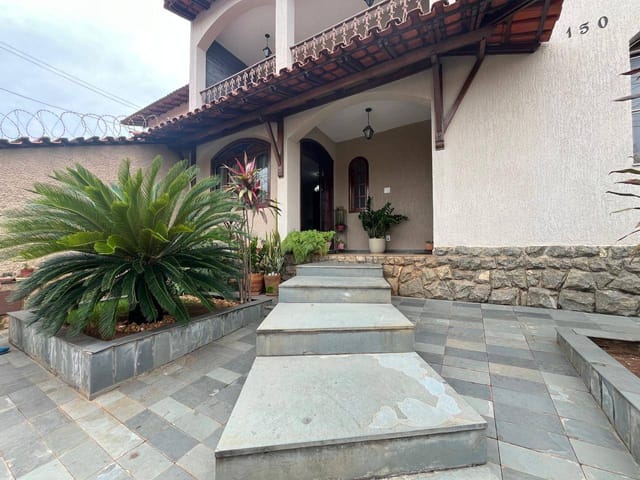 Foto do Casa - Casa duplex com excelente localização de 3 quartos e 4 vagas à venda, no bairro Alípio de Melo, Belo Horizonte, MG | Oportunidades Imóveis