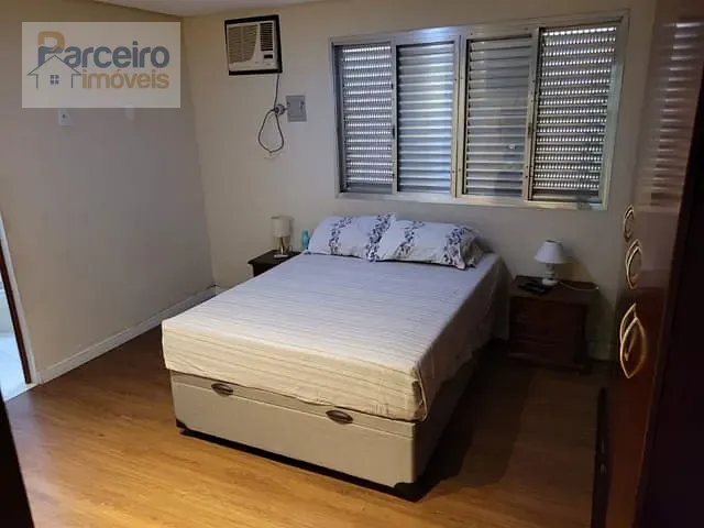 Casa 5 quartos e 3 banheiros, à venda, no bairro Vila Antonieta em São Paulo