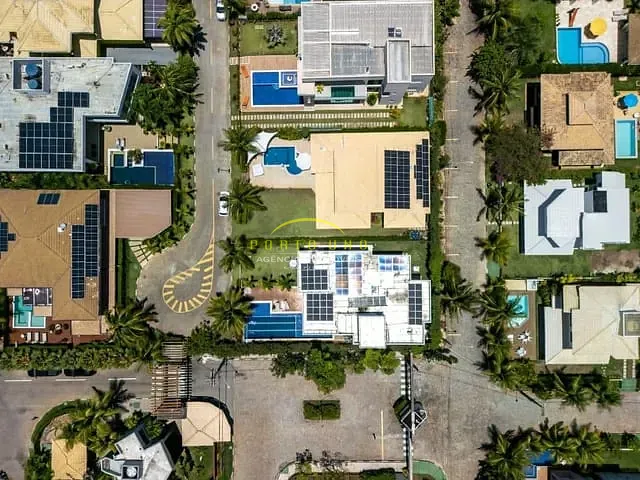 Casa com 600m² 5 quartos e 7 banheiros, à venda, no bairro Guarajuba (Monte Gordo) em Camaçari