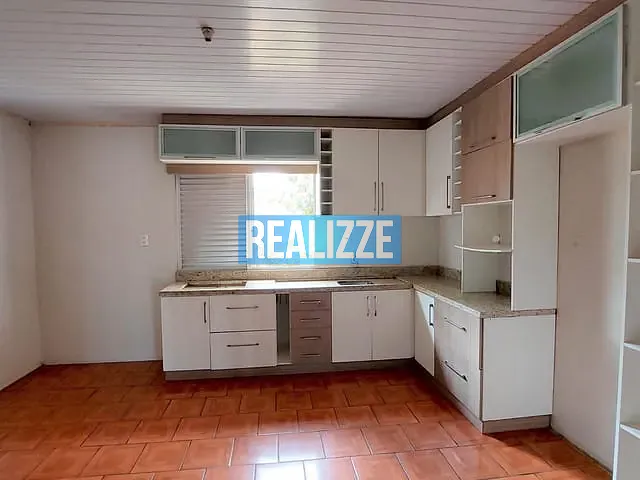 Casa 3 quartos e 1 banheiro, para alugar, no bairro Antonio Carlos Oltramari em Marau