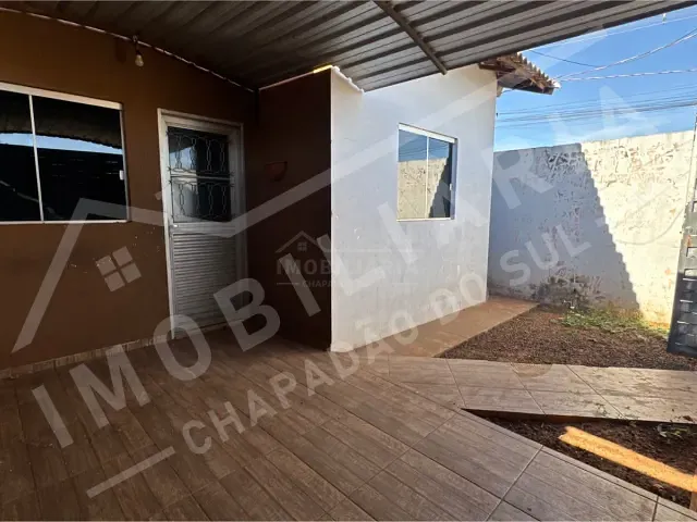 Casa 2 quartos e 1 banheiro, para alugar, no bairro ESPLANADA III em Chapadão do Sul