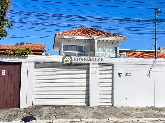 Casa com 180m² 3 quartos e 4 banheiros, à venda, no bairro Jardim Excelsior em Cabo Frio