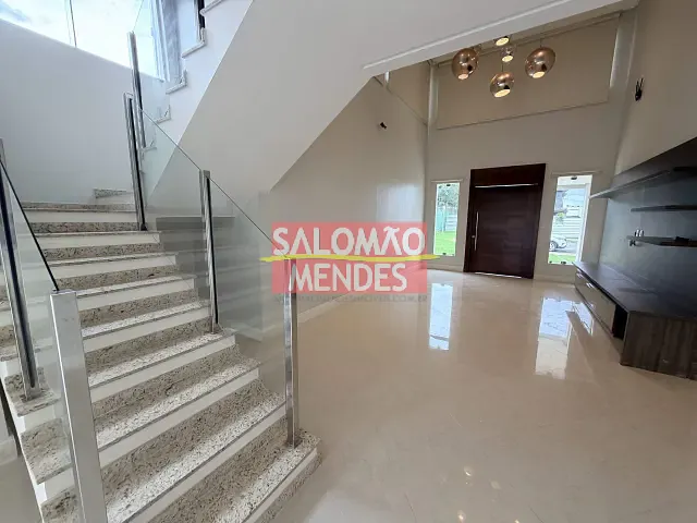 Casa 3 quartos e 5 banheiros, à venda, no bairro Parque Verde em Belém