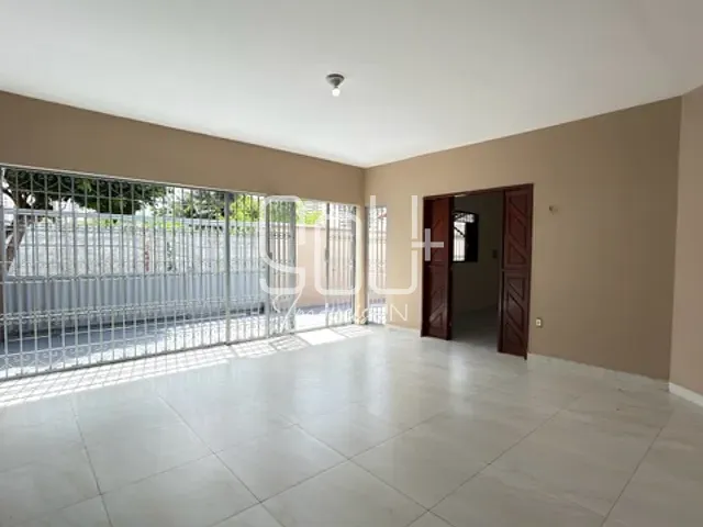 Casa com 200m² 3 quartos e 2 banheiros, à venda, no bairro Nova Parnamirim em Parnamirim
