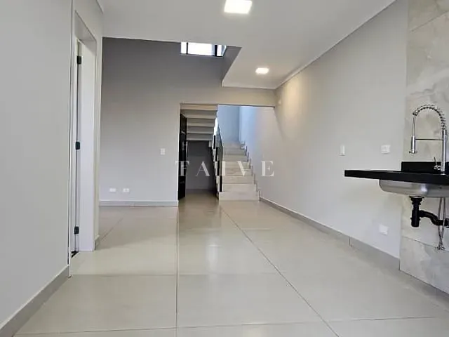 Casa com 251m² 3 quartos e 3 banheiros, à venda, no bairro Loteamento Morada das Flores em Cambé