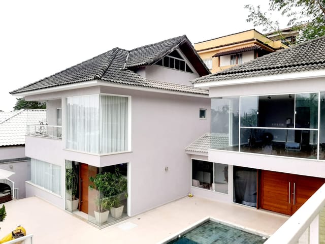 Casa com 650m² 4 quartos e 5 banheiros, à venda, no bairro Jacarepaguá em Rio de Janeiro