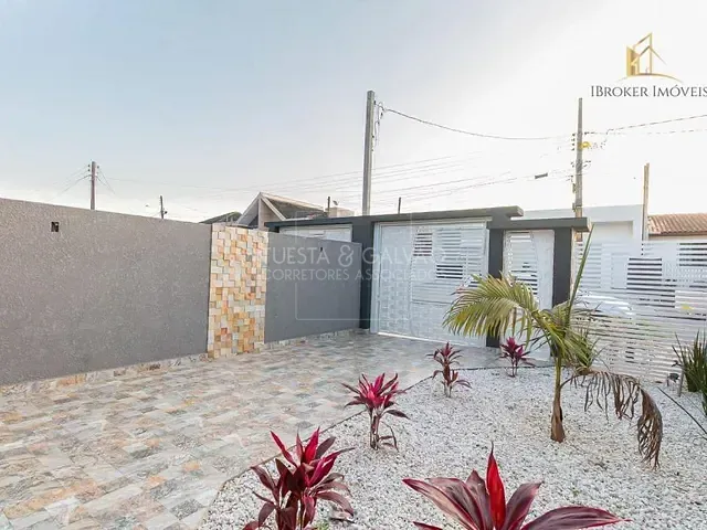 Casa com 86m² 3 quartos e 3 banheiros, à venda, no bairro Nações em Fazenda Rio Grande