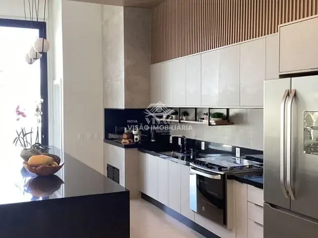 Casa com 548m², à venda, no bairro CONDOMÍNIO RESIDENCIAL CARPE DIEM em Sinop