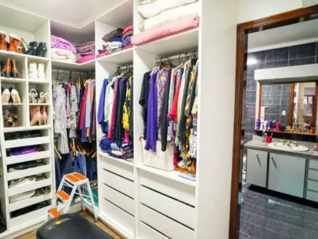 Casa 4 quartos e 5 banheiros, à venda, no bairro Vila Alzira em Santo André