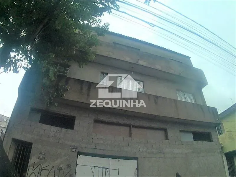 Casa, 6 quartos, 250 m² - Foto 1