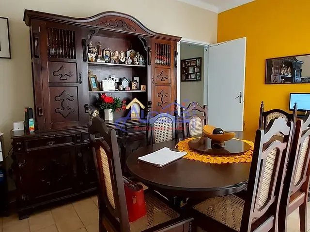 Casa com 250m² 5 quartos e 3 banheiros, à venda, no bairro Centro em Jacareí