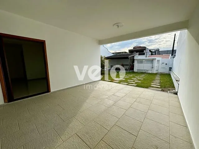 Casa com 250m² 3 quartos e 2 banheiros, à venda, no bairro Residencial Estoril em Taubaté
