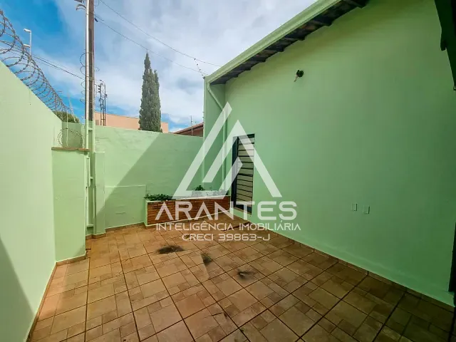 Casa 4 quartos e 5 banheiros, à venda ou para alugar, no bairro Industrial em Barretos