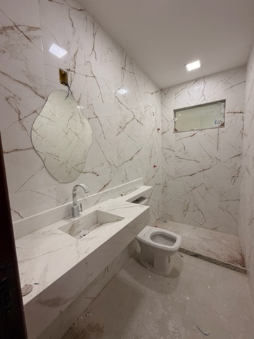 Casa com 210m² 3 quartos e 2 banheiros, à venda, no bairro Parque Jóquei Club em Campos dos Goytacazes