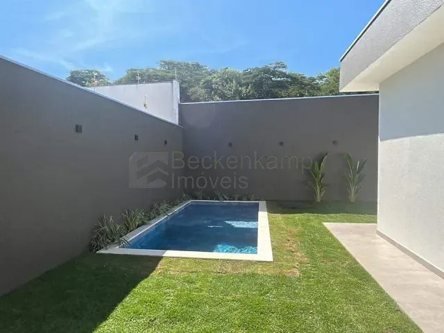 Casa com 360m² 3 quartos e 5 banheiros, à venda, no bairro Jardim Amália em Volta Redonda