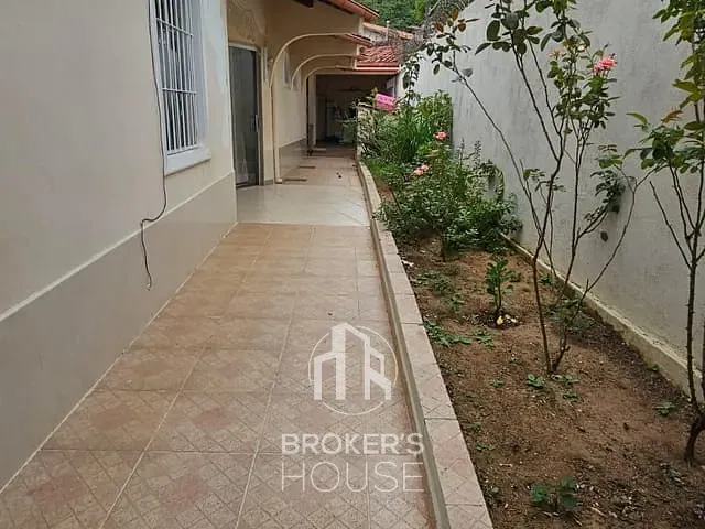 Casa com 175m² 4 quartos e 5 banheiros, à venda, no bairro Fradinhos em Vitória