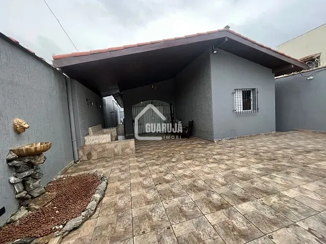 Casa 4 quartos e 4 banheiros, à venda, no bairro Jardim Virgínia em Guarujá