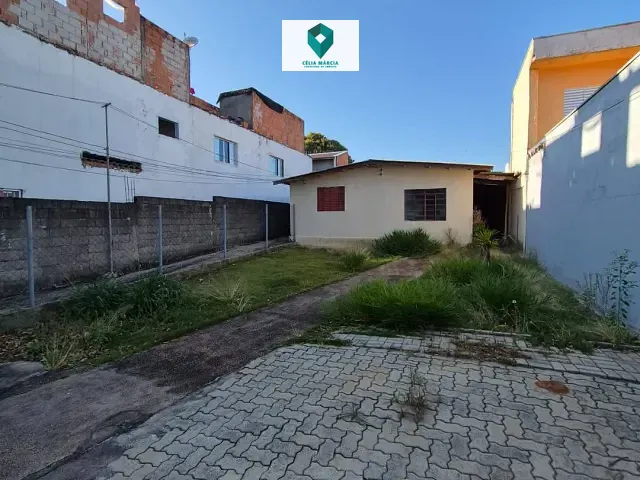 Casa 2 quartos e 1 banheiro, à venda, no bairro Jardim Califórnia em Jundiaí
