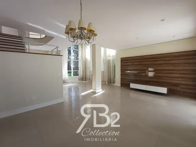 Casa 3 quartos e 5 banheiros, à venda, no bairro Bosque em Vinhedo