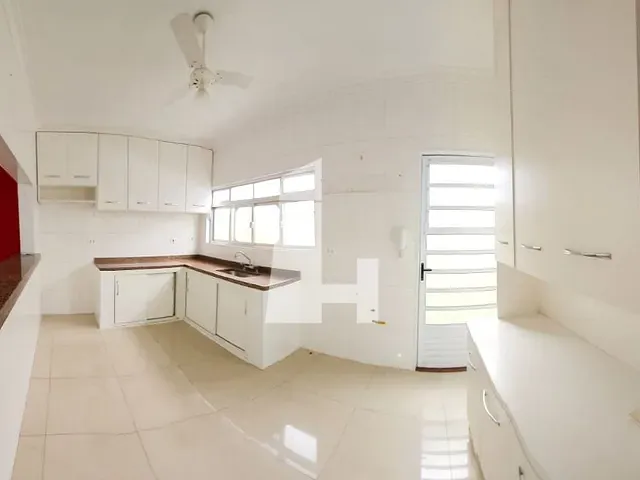 Casa com 146m² 3 quartos e 2 banheiros, à venda, no bairro Jardim Santa Francisca em Guarulhos