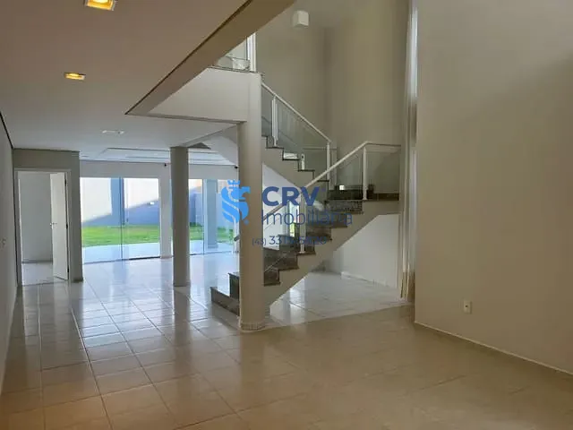 Casa com 760m² 3 quartos e 4 banheiros, à venda, no bairro Esperança em Londrina