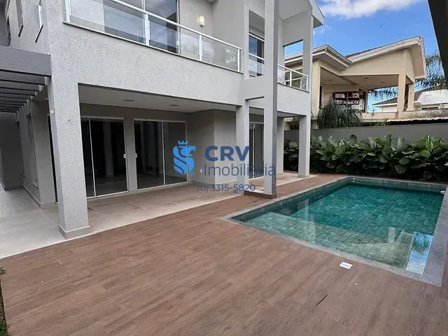 Casa com 760m² 3 quartos e 4 banheiros, à venda ou para alugar, no bairro Esperança em Londrina