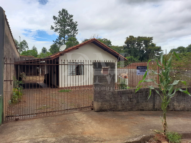 Casa com 282m² 2 quartos e 1 banheiro, à venda, no bairro Jardim Samambaia em Jaguariaíva