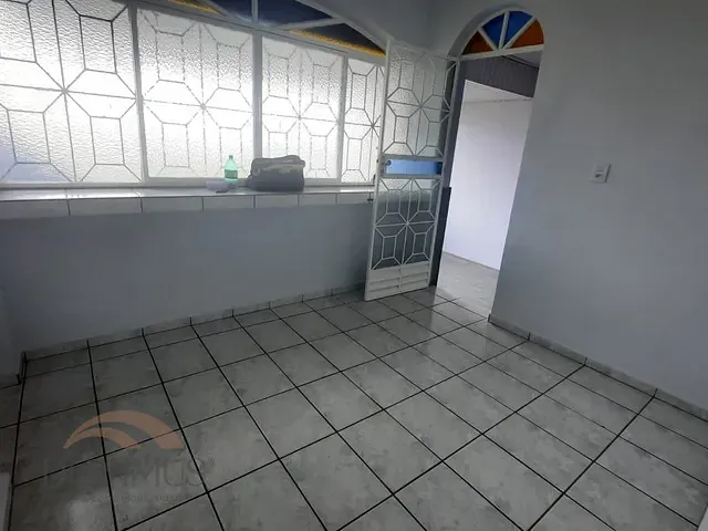 Casa com 360m² 3 quartos e 2 banheiros, à venda, no bairro Caravelas em Ipatinga