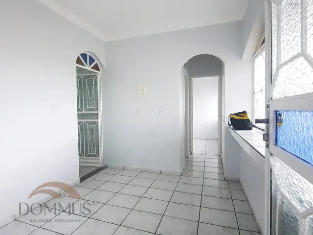 Casa com 360m² 3 quartos e 2 banheiros, à venda, no bairro Caravelas em Ipatinga