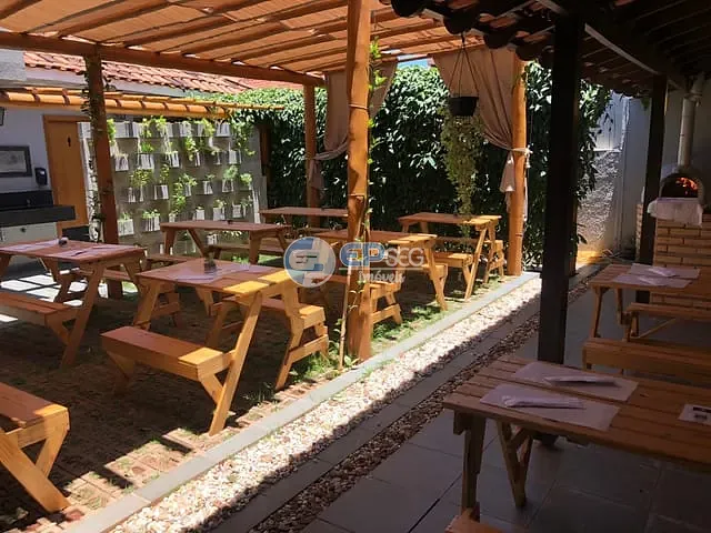 Casa com 406m², para alugar, no bairro Jardim Higienópolis em Londrina