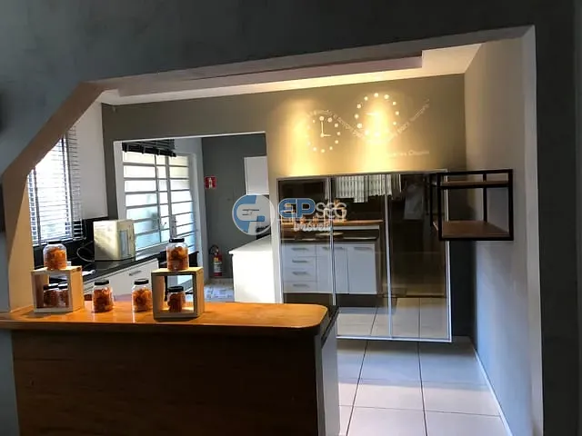 Casa com 406m², para alugar, no bairro Jardim Higienópolis em Londrina