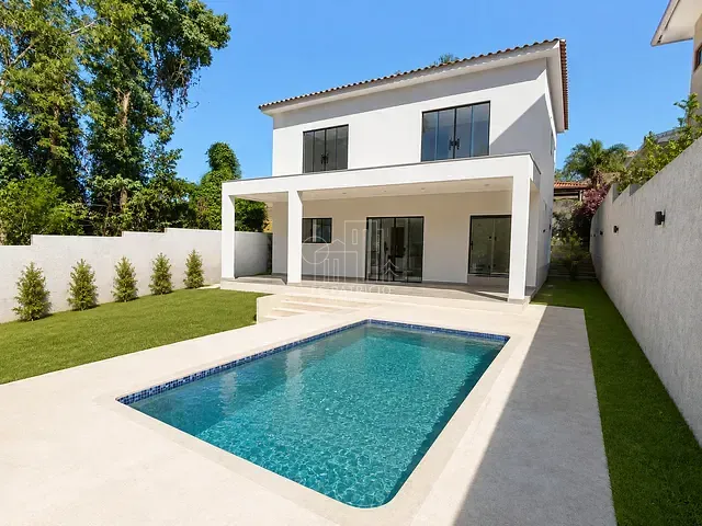 Casa com 500m² 3 quartos e 2 banheiros, à venda, no bairro Limoeiro em Guapimirim