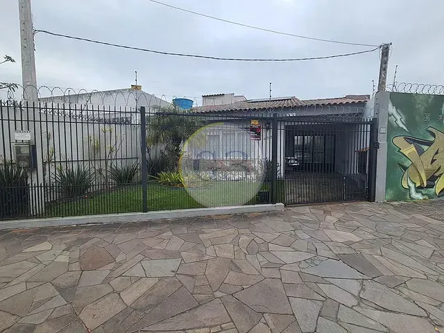 Casa 4 quartos e 4 banheiros, à venda, no bairro Areal em Pelotas