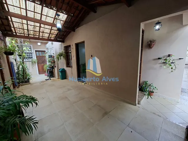Casa 4 quartos e 2 banheiros, à venda, no bairro Recreio em Vitória da Conquista
