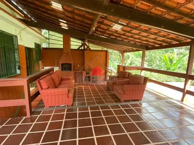 Casa com 1725m² 4 quartos e 3 banheiros, à venda, no bairro Ypu em Nova Friburgo