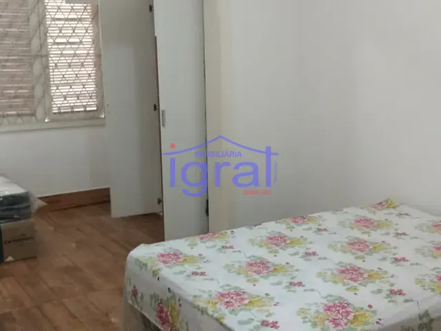 Casa com 558m² 3 quartos e 3 banheiros, à venda ou para alugar, no bairro Cidade Vargas em São Paulo