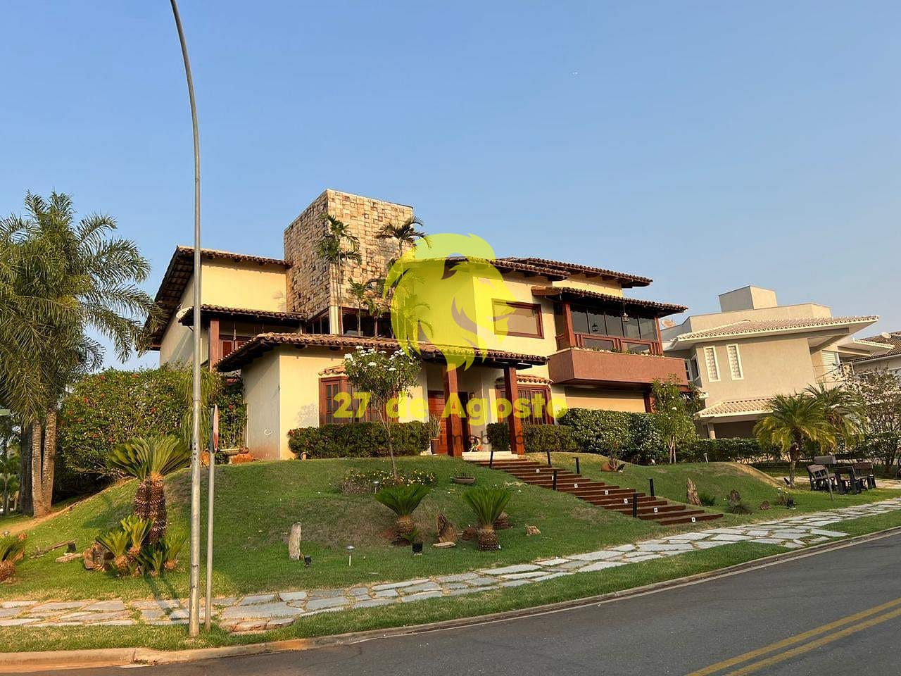 Casa para alugar com 5 quartos, 600m² - Foto 5