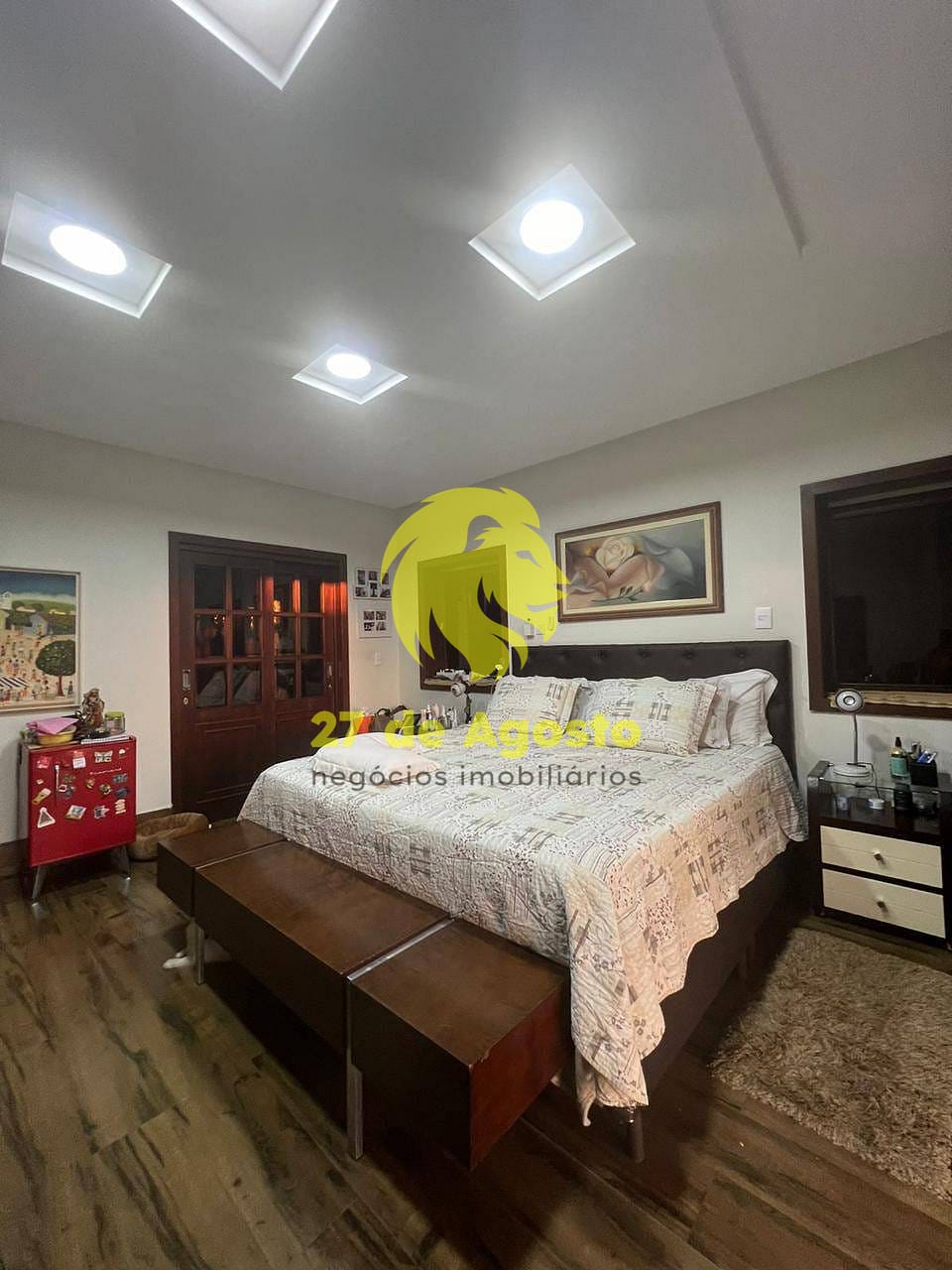 Casa para alugar com 5 quartos, 600m² - Foto 14