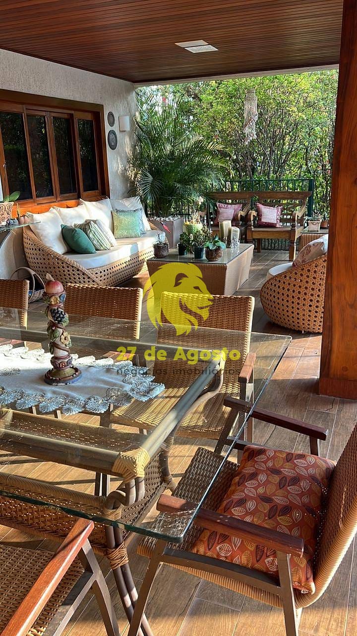 Casa para alugar com 5 quartos, 600m² - Foto 17