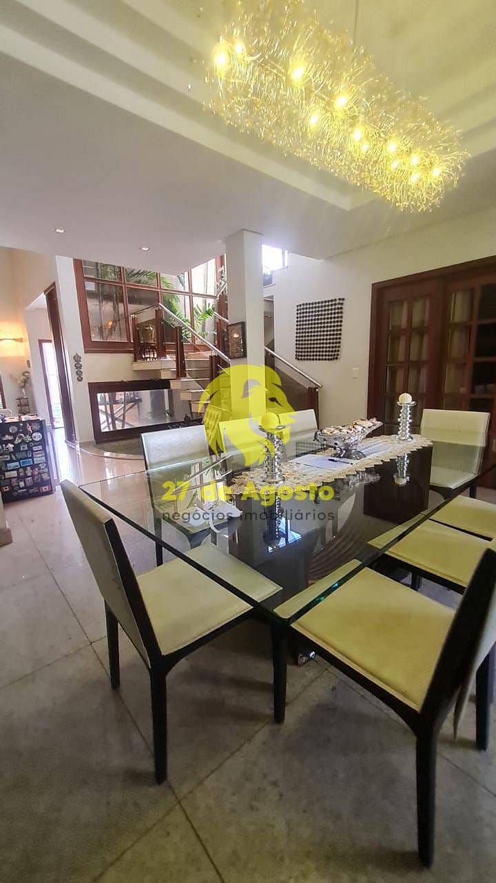 Casa para alugar com 5 quartos, 600m² - Foto 10