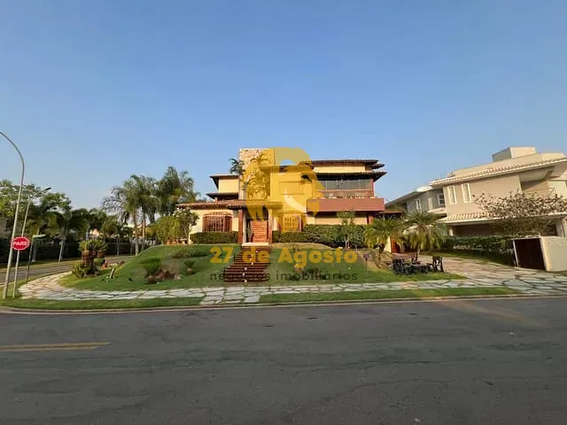 Casa com 1200m² 5 quartos e 6 banheiros, para alugar, no bairro Residencial Alphaville Flamboyant em Goiânia