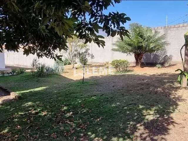Casa com 1500m² 3 quartos e 2 banheiros, à venda, no bairro Desterro em Casa Branca