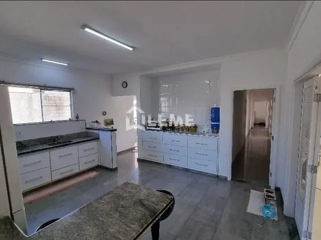 Casa com 1500m² 3 quartos e 2 banheiros, à venda, no bairro Desterro em Casa Branca