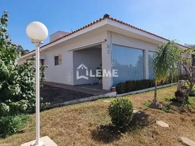 Casa com 1500m² 3 quartos e 2 banheiros, à venda, no bairro Desterro em Casa Branca