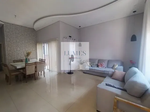 Casa com 300m² 3 quartos e 4 banheiros, à venda, no bairro Jardim Terramérica II em Americana