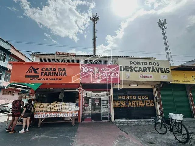 Casa com 300m² 9 quartos e 5 banheiros, à venda, no bairro Marambaia em Belém