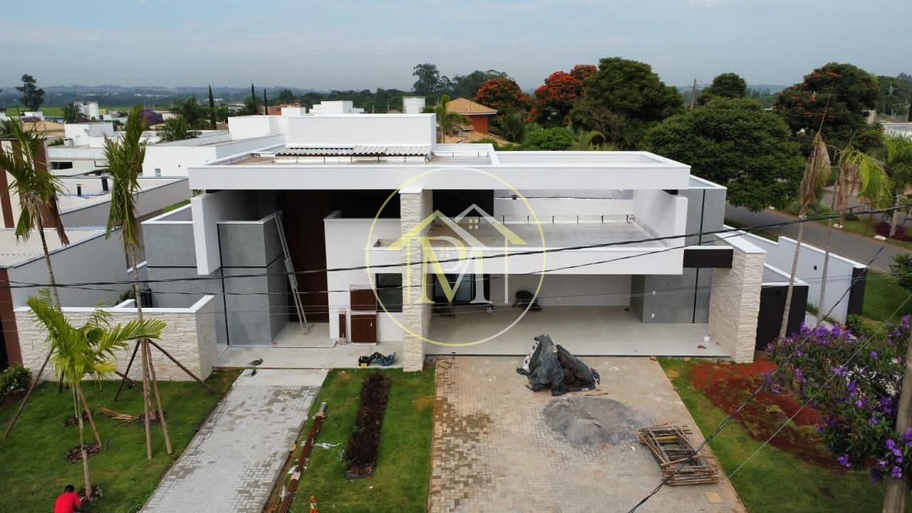 Casa, 3 quartos, 305 m² - Foto 1